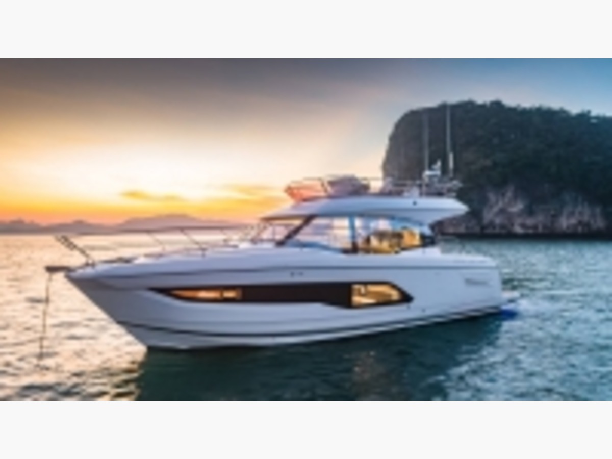 PRESTIGE 420 FLY