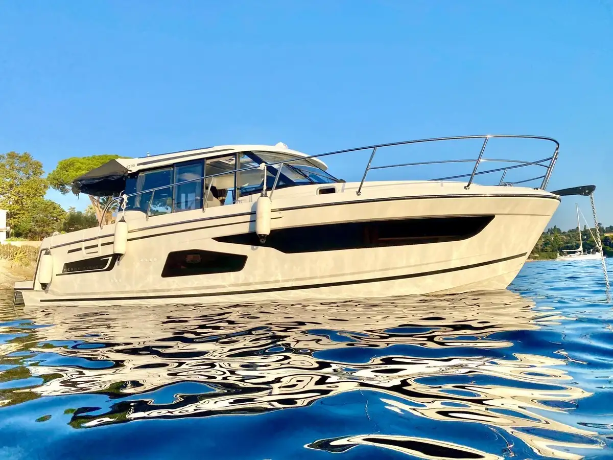 MERRY FISHER 1095