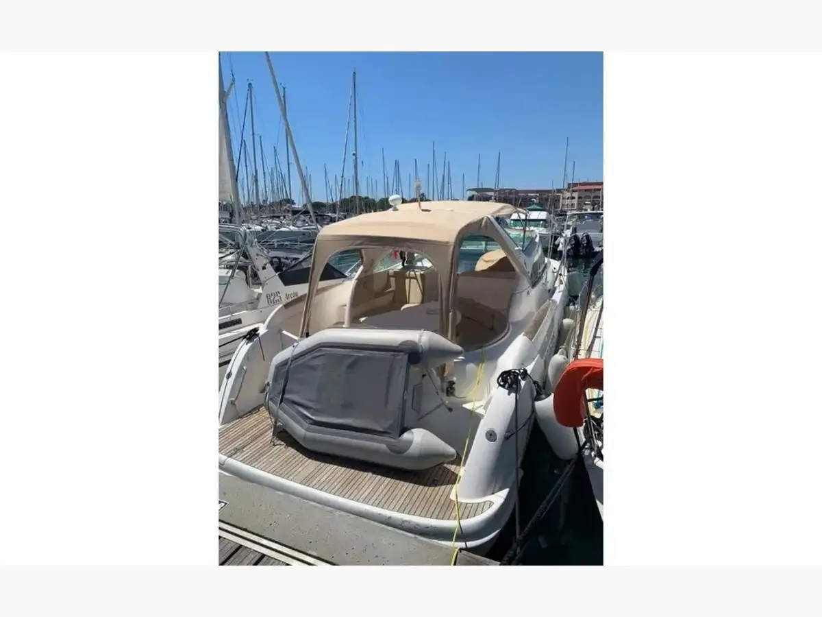 Prestige 34