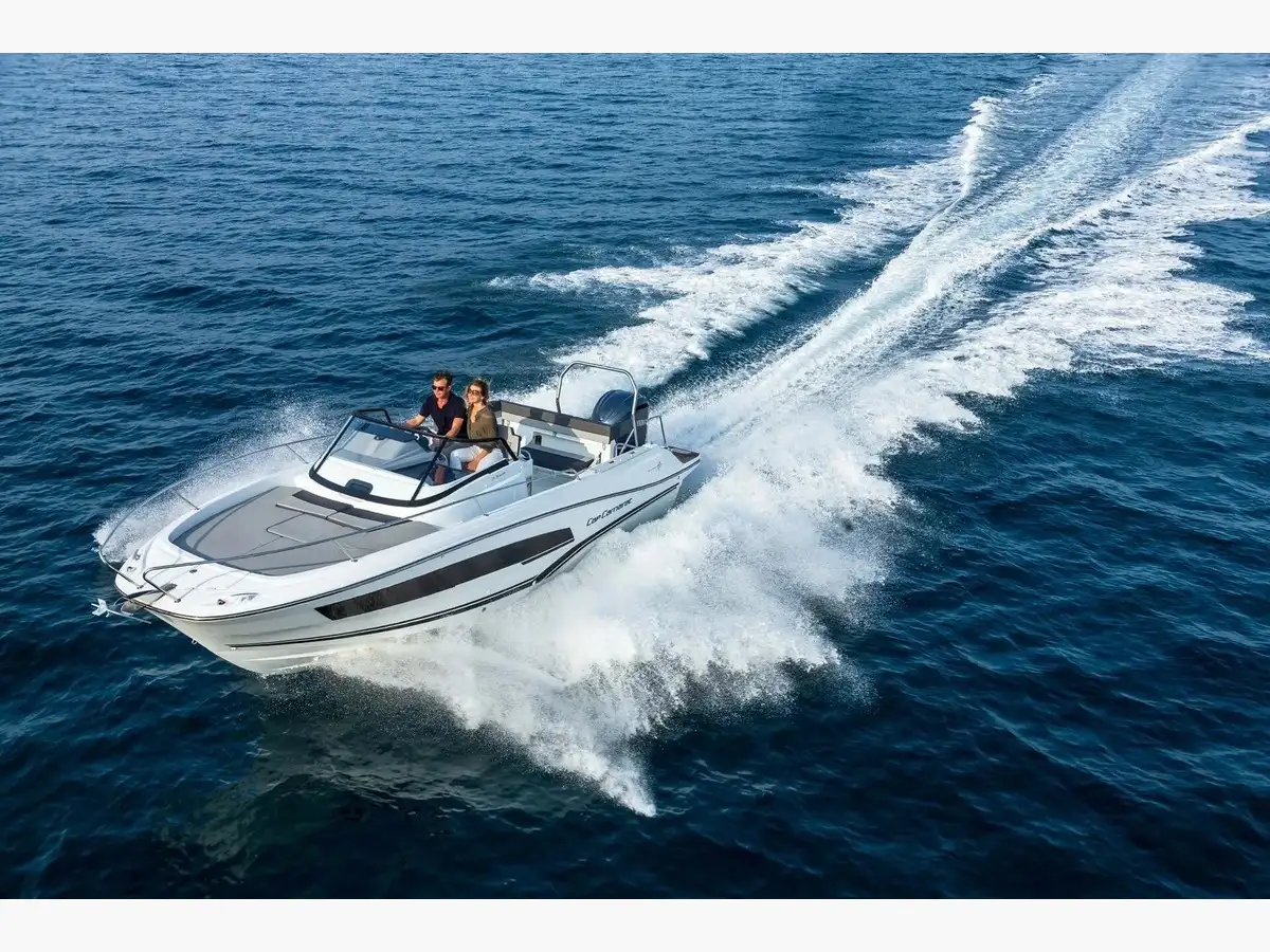 Cap Camarat 7.5 WA Serie 3