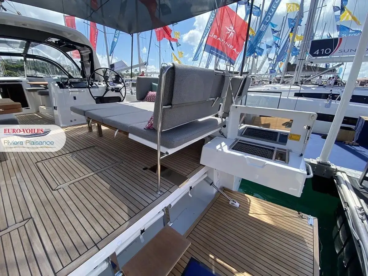 Jeanneau 55