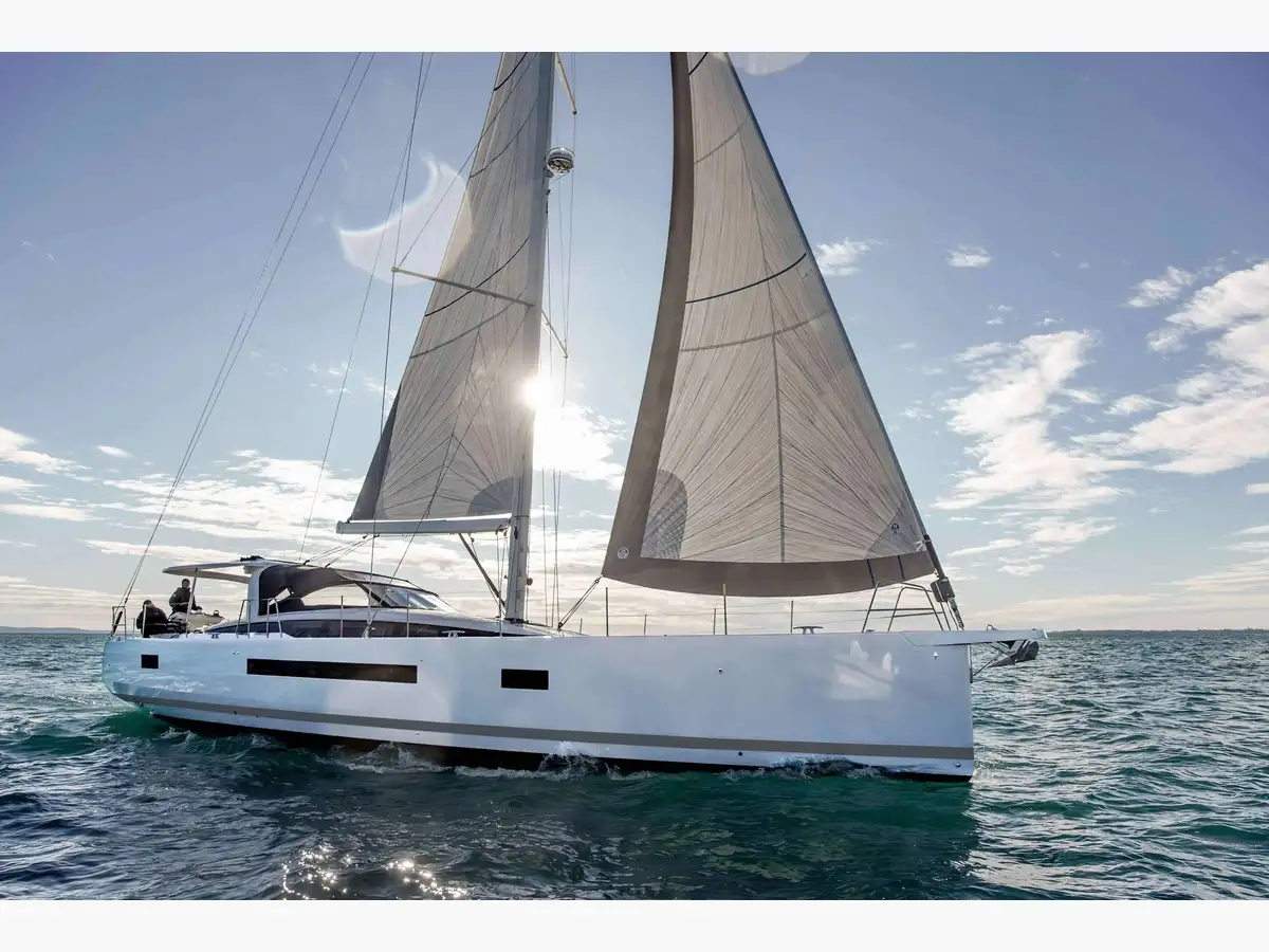 Jeanneau 65