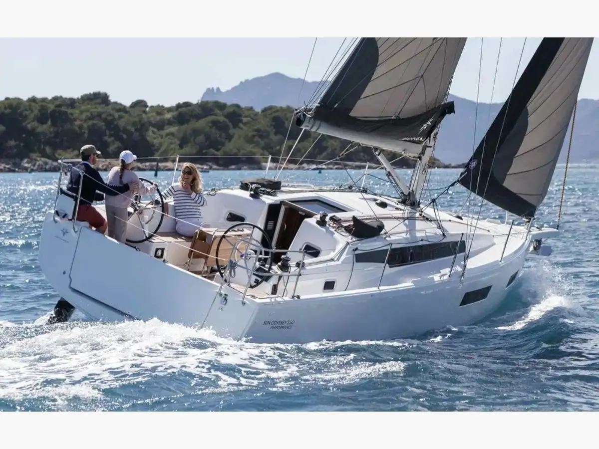 sun odyssey 350
