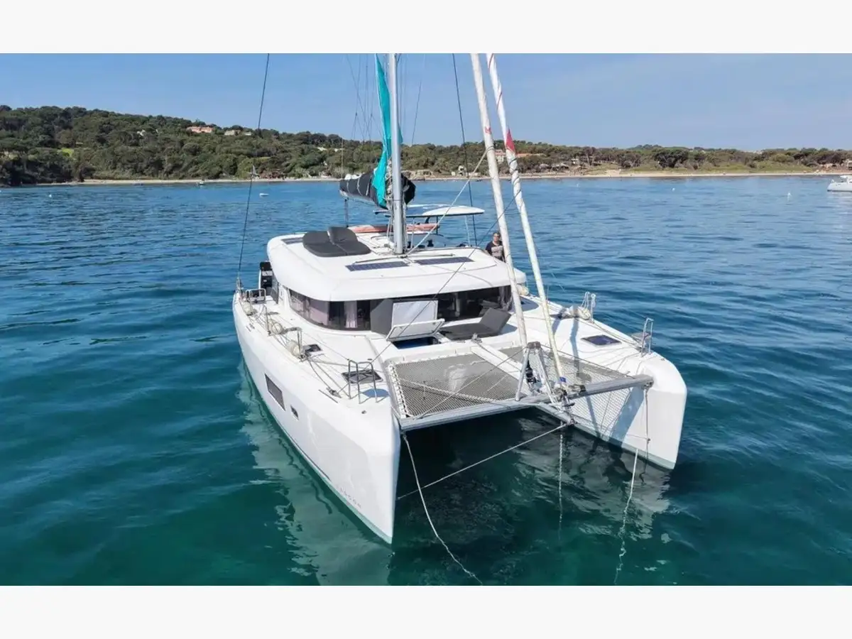 Lagoon 42 MILLENIUM