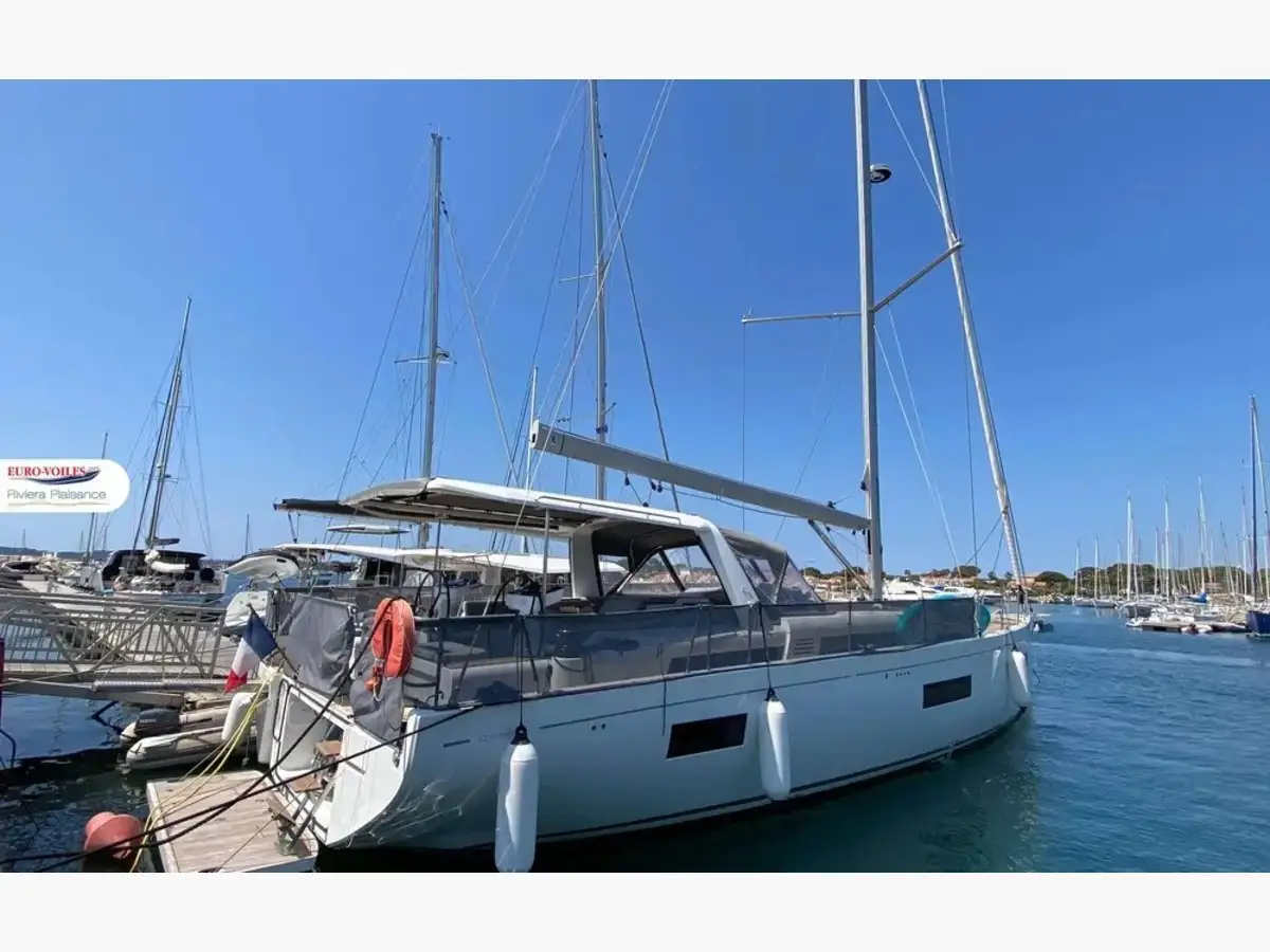 Oceanis 60