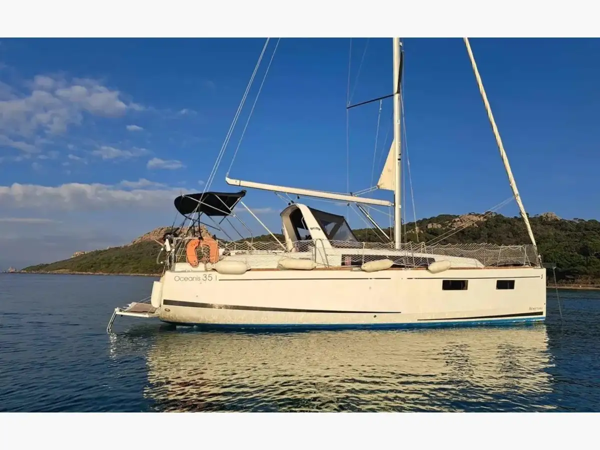 Oceanis 35.1