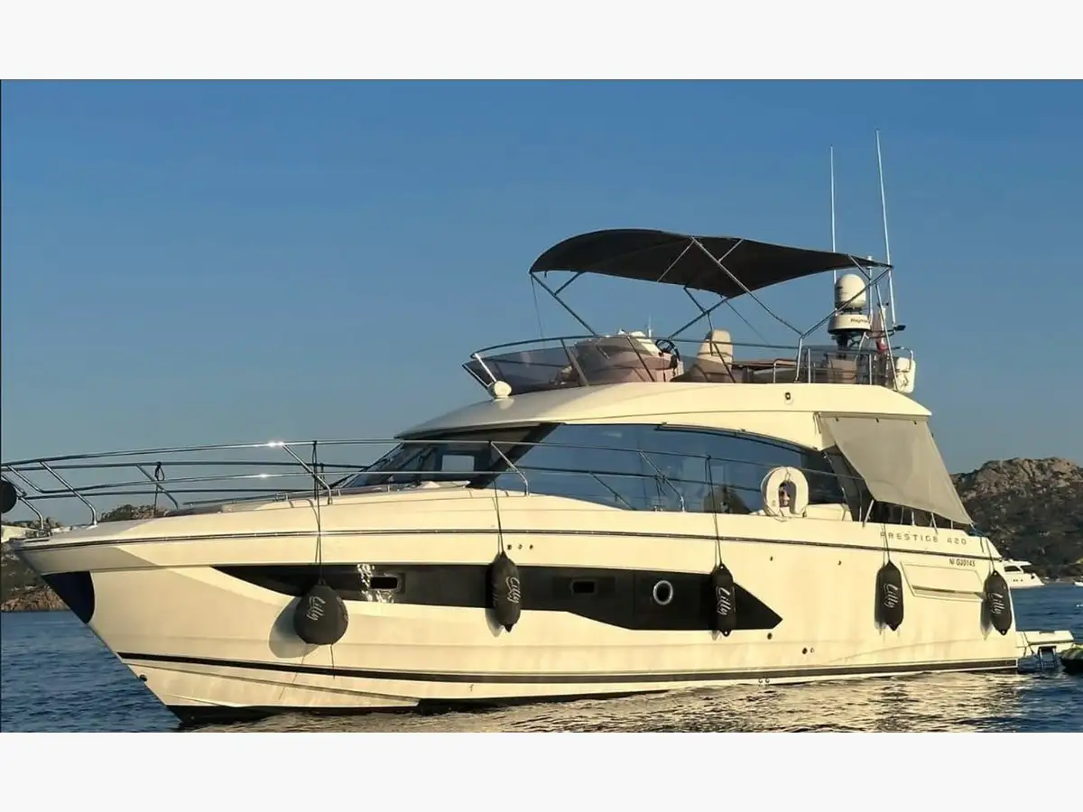 PRESTIGE 420 FLY