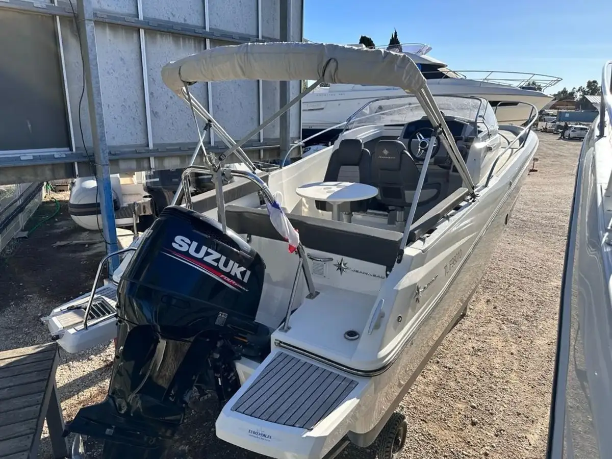 CAP CAMARAT 7.5 WA Série 2