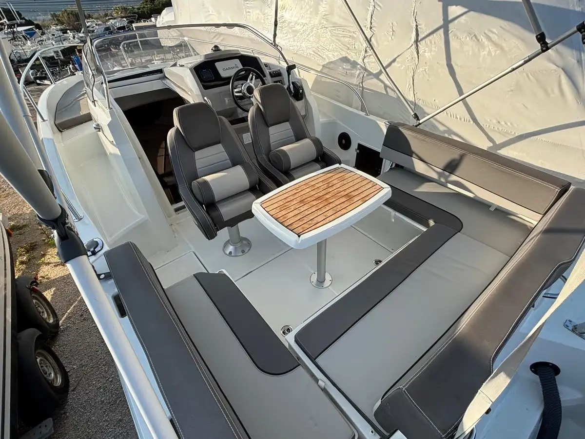 CAP CAMARAT 7.5 WA S�rie 2