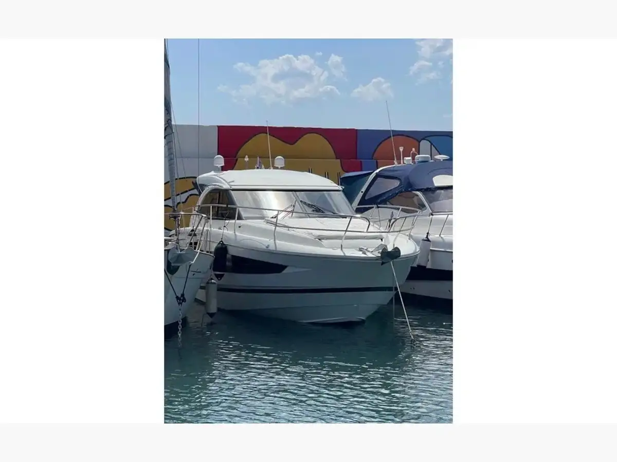 Leader 36 Sportop