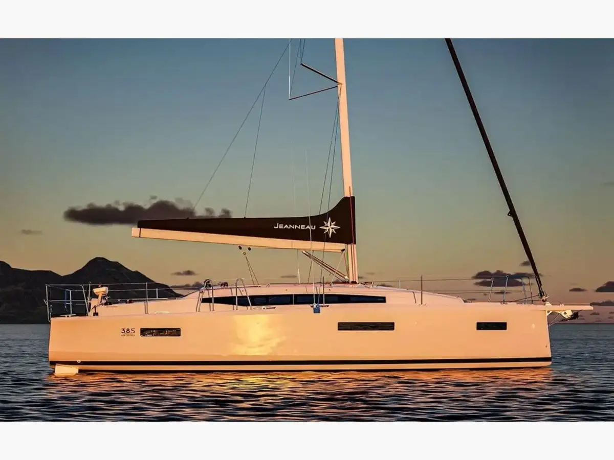 Sun Odyssey 385