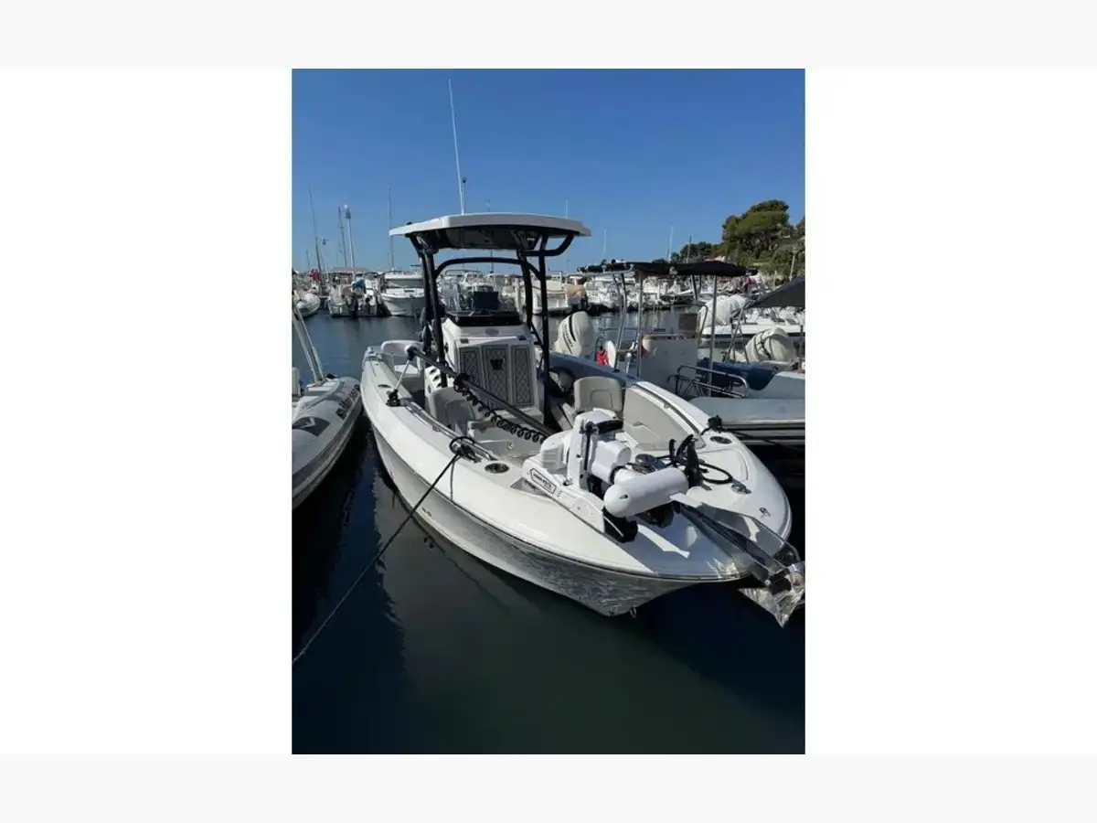 Fisherman 242